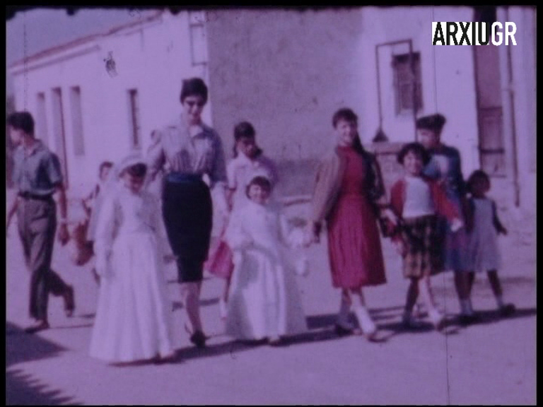 Nou film al portal web de l'Arxiu d'Imatges: '"Catecisme al barri Xarlet", any 1958, de Josep Bernaus